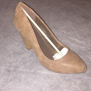 Rampage  Taupe Leather Heels